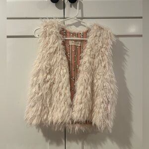 Girll’s Cream Faux Fur Vest 4T/5T